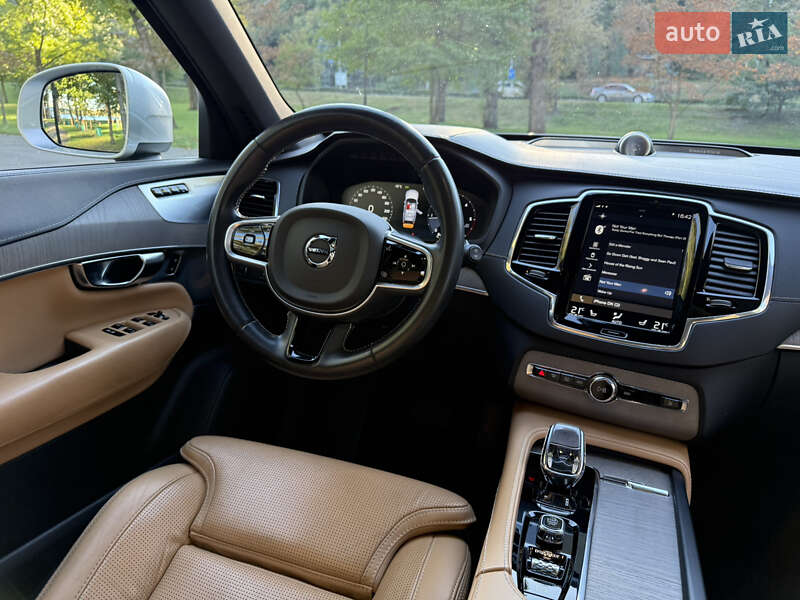 Внедорожник / Кроссовер Volvo XC90 2019 в Киеве фото 68 Внедорожник / Кроссовер Volvo XC90 2019 в Киеве