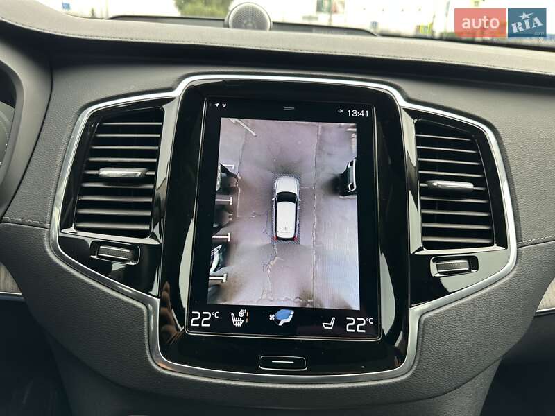 Внедорожник / Кроссовер Volvo XC90 2021 в Киеве