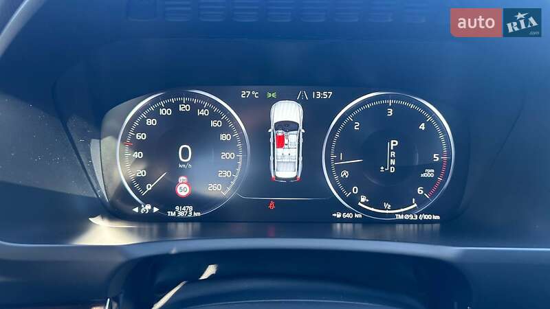 Внедорожник / Кроссовер Volvo XC90 2019 в Киеве