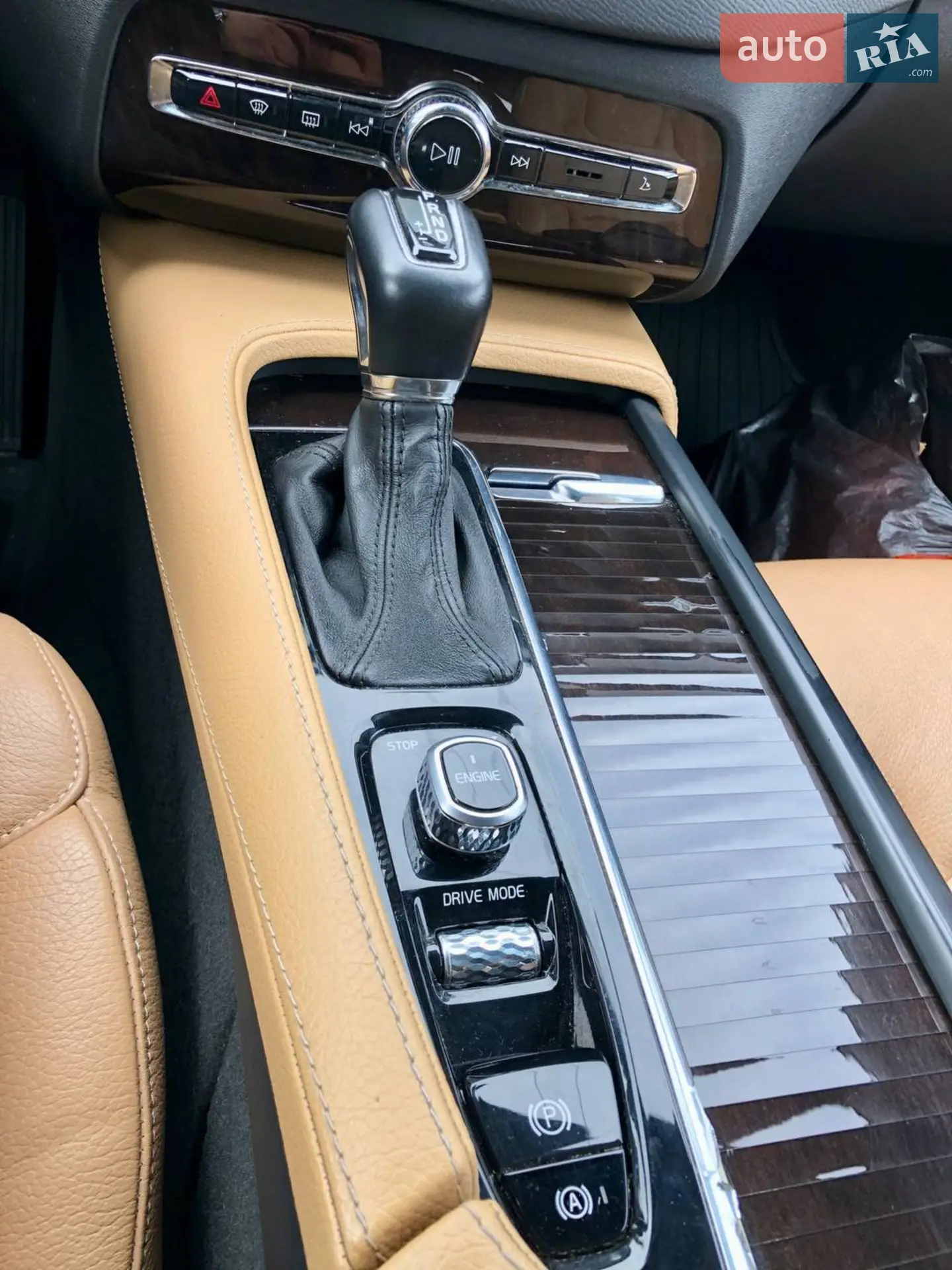 2016 Volvo XC90 - мініатюра 10