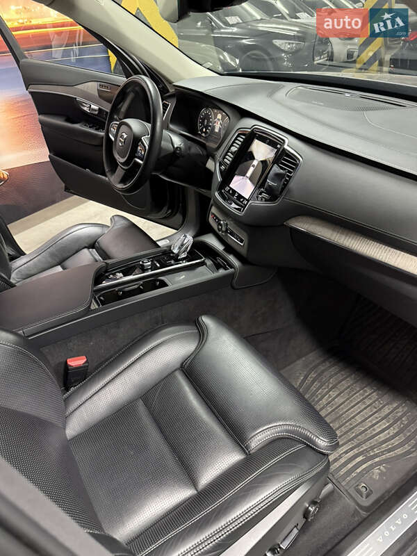 Внедорожник / Кроссовер Volvo XC90 2021 в Полтаве