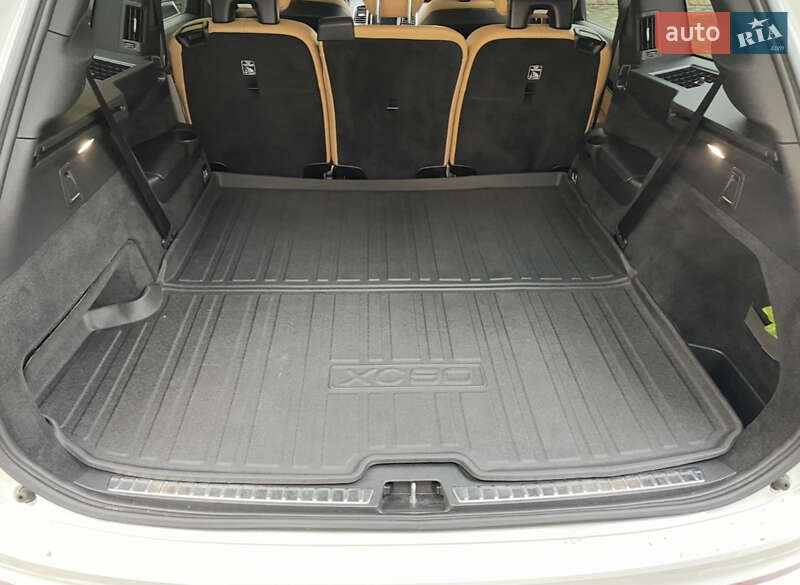 Позашляховик / Кросовер Volvo XC90 2016 в Львові фото 20 Позашляховик / Кросовер Volvo XC90 2016 в Львові