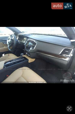 Внедорожник / Кроссовер Volvo XC90 2016 в 
