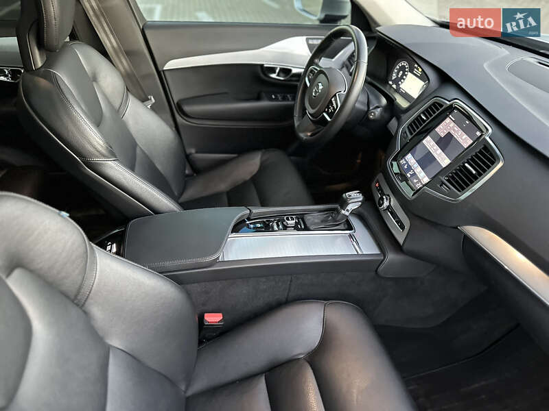 Внедорожник / Кроссовер Volvo XC90 2016 в Тернополе