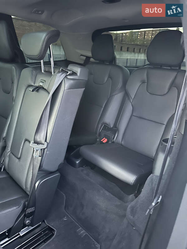Внедорожник / Кроссовер Volvo XC90 2016 в Тернополе