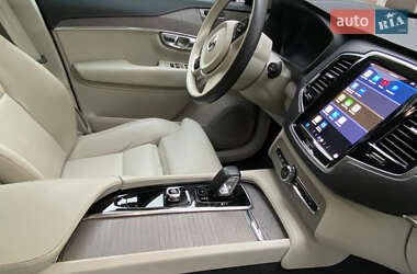Внедорожник / Кроссовер Volvo XC90 2023 в 