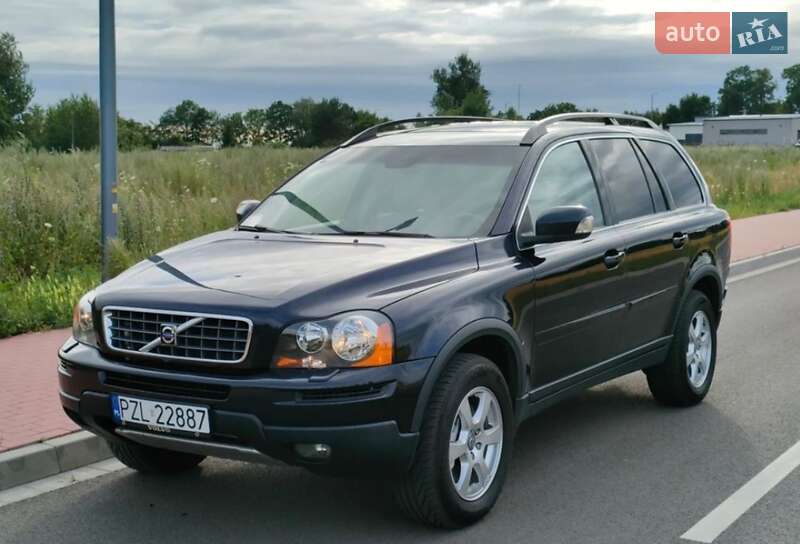 Позашляховик / Кросовер Volvo XC90 2002 в 