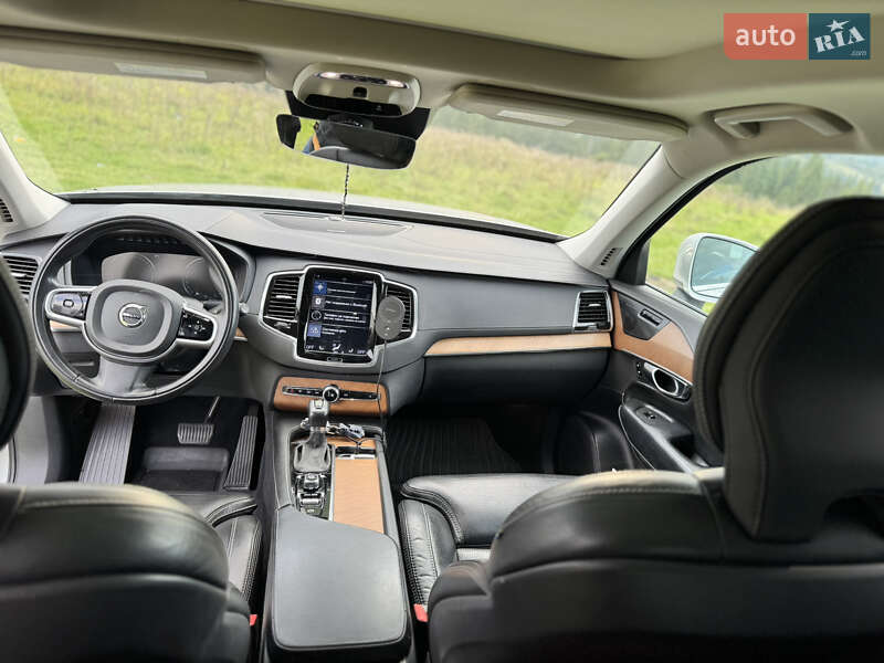 Внедорожник / Кроссовер Volvo XC90 2019 в Старом Самборе фото 16 Внедорожник / Кроссовер Volvo XC90 2019 в Старом Самборе
