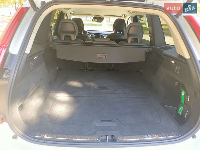 Внедорожник / Кроссовер Volvo XC90 2019 в Полтаве