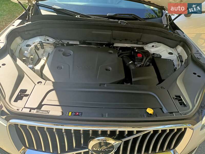 Внедорожник / Кроссовер Volvo XC90 2019 в Полтаве