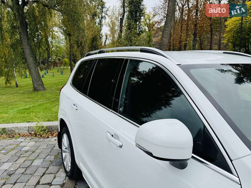 Позашляховик / Кросовер Volvo XC90 2015 в Києві фото 34 Позашляховик / Кросовер Volvo XC90 2015 в Києві