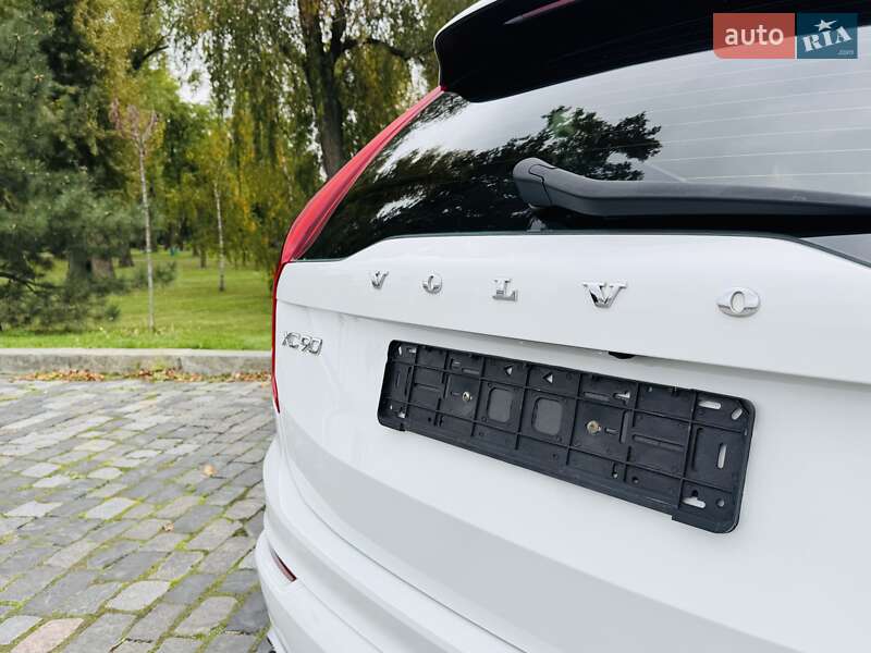 Позашляховик / Кросовер Volvo XC90 2015 в Києві фото 52 Позашляховик / Кросовер Volvo XC90 2015 в Києві