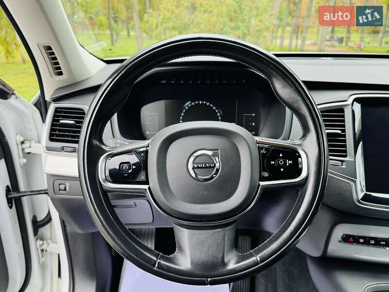 Позашляховик / Кросовер Volvo XC90 2015 в Києві фото 84 Позашляховик / Кросовер Volvo XC90 2015 в Києві