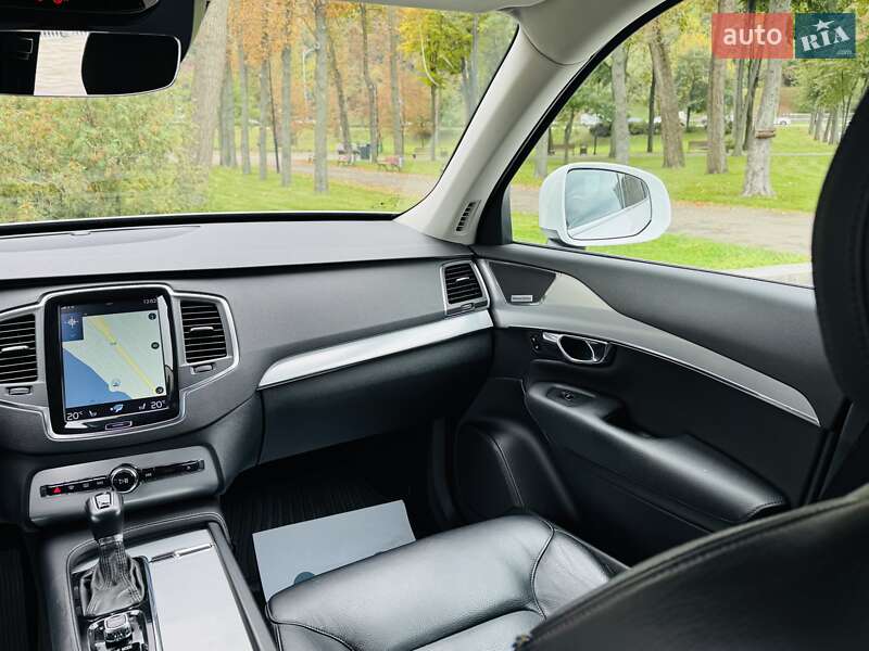 Позашляховик / Кросовер Volvo XC90 2015 в Києві фото 106 Позашляховик / Кросовер Volvo XC90 2015 в Києві