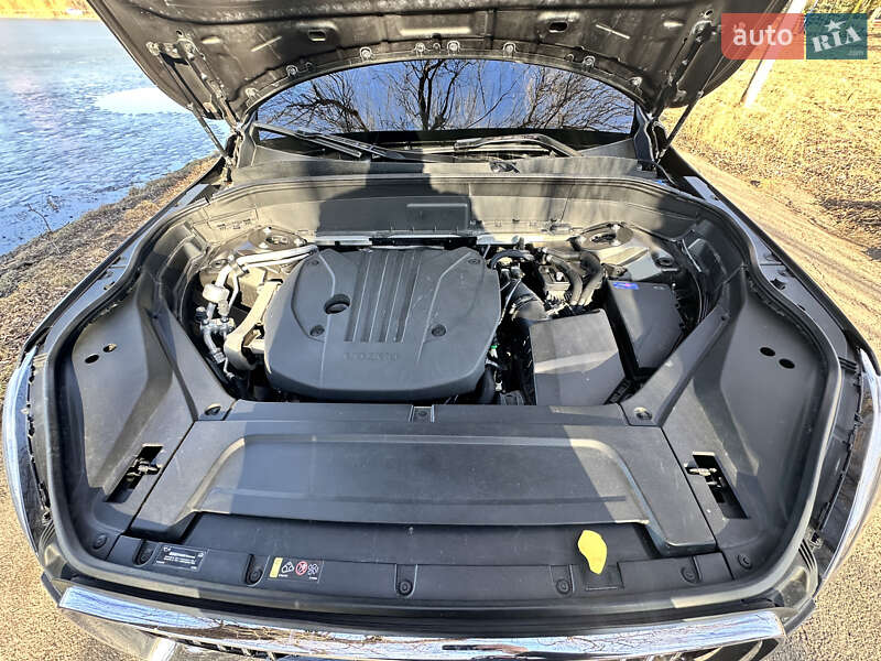 Внедорожник / Кроссовер Volvo XC90 2021 в Ровно