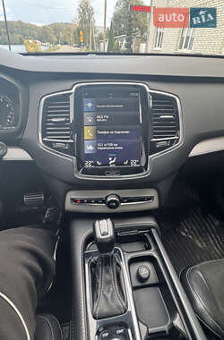 Внедорожник / Кроссовер Volvo XC90 2016 в 