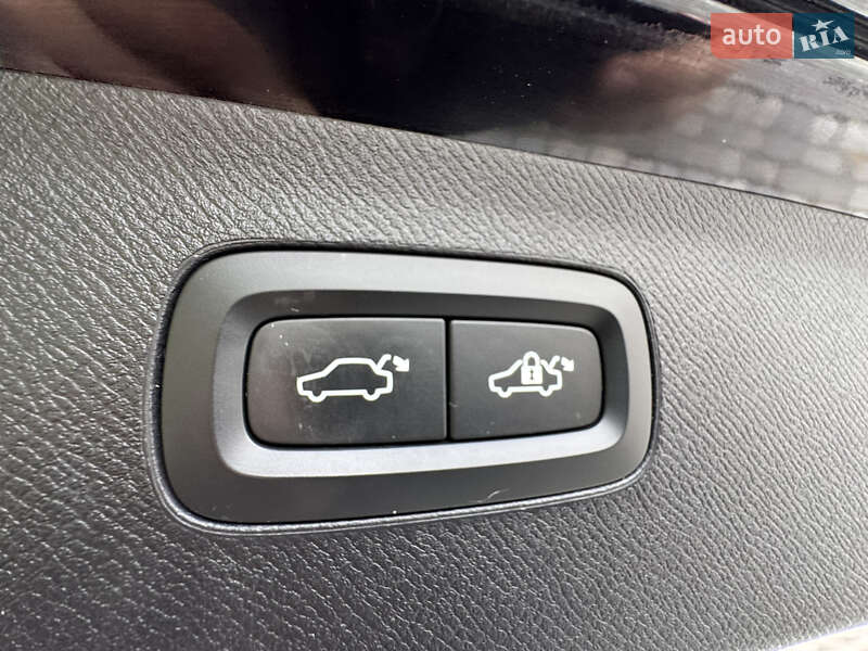 Внедорожник / Кроссовер Volvo XC90 2016 в Киеве фото 131 Внедорожник / Кроссовер Volvo XC90 2016 в Киеве