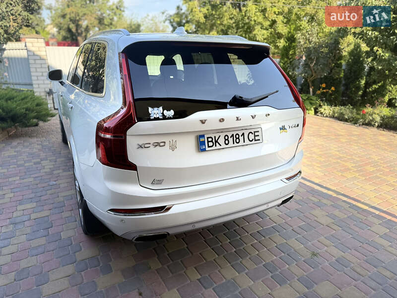 Внедорожник / Кроссовер Volvo XC90 2016 в Ровно фото 13 Внедорожник / Кроссовер Volvo XC90 2016 в Ровно