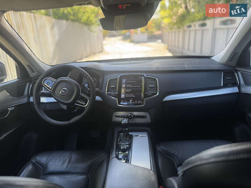 Внедорожник / Кроссовер Volvo XC90 2015 в Киеве