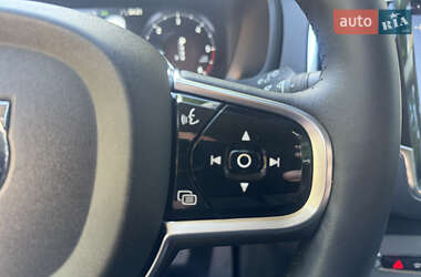 Внедорожник / Кроссовер Volvo XC90 2015 в 