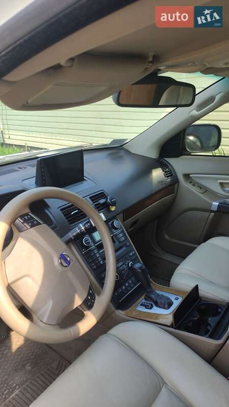 Внедорожник / Кроссовер Volvo XC90 2010 в Львове
