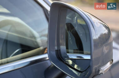 Внедорожник / Кроссовер Volvo XC90 2022 в 