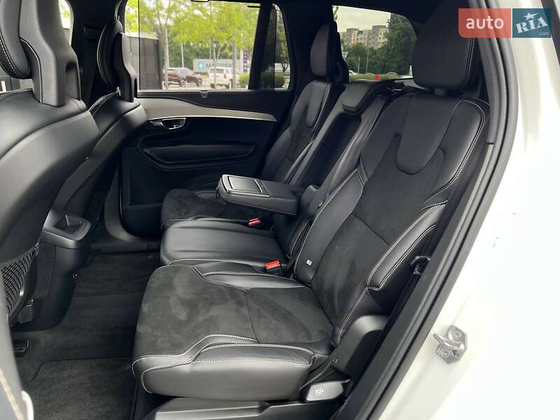 Внедорожник / Кроссовер Volvo XC90 2021 в Киеве фото 10 Внедорожник / Кроссовер Volvo XC90 2021 в Киеве