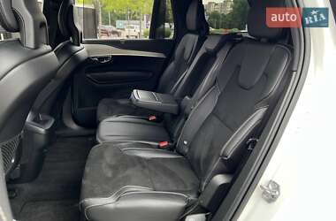 Внедорожник / Кроссовер Volvo XC90 2021 в 