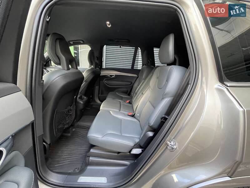 Внедорожник / Кроссовер Volvo XC90 2020 в Киеве
