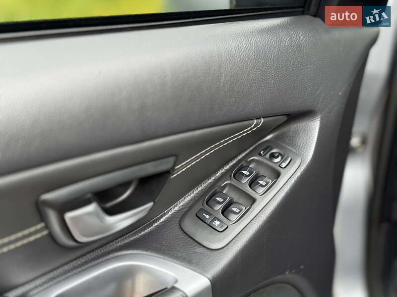 Позашляховик / Кросовер Volvo XC90 2011 в Тернополі фото 29 Позашляховик / Кросовер Volvo XC90 2011 в Тернополі