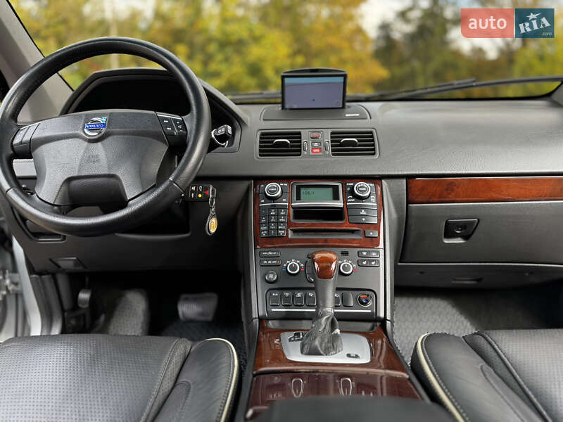 Позашляховик / Кросовер Volvo XC90 2011 в Тернополі фото 43 Позашляховик / Кросовер Volvo XC90 2011 в Тернополі