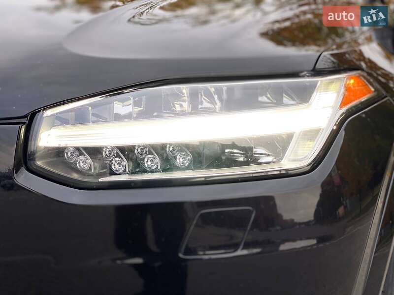 Внедорожник / Кроссовер Volvo XC90 2015 в Киеве