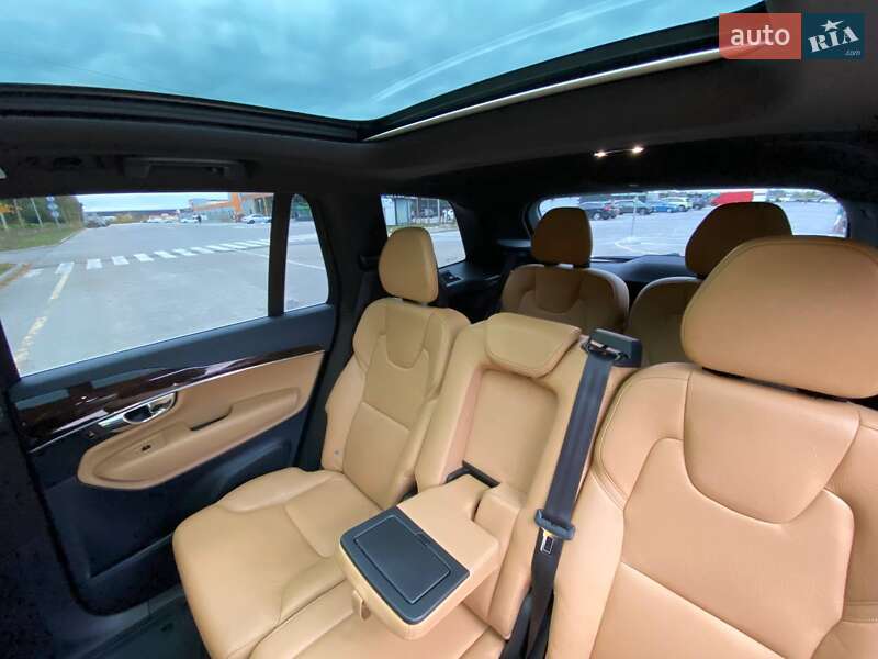 Внедорожник / Кроссовер Volvo XC90 2015 в Киеве