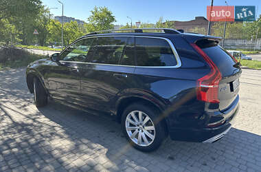 Позашляховик / Кросовер Volvo XC90 2017 в  фото 4 Позашляховик / Кросовер Volvo XC90 2017 в