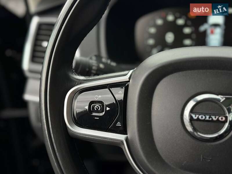 Внедорожник / Кроссовер Volvo XC90 2019 в Ровно