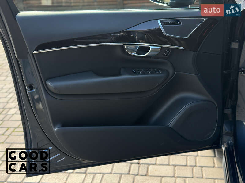 Позашляховик / Кросовер Volvo XC90 2017 в Одесі фото 19 Позашляховик / Кросовер Volvo XC90 2017 в Одесі