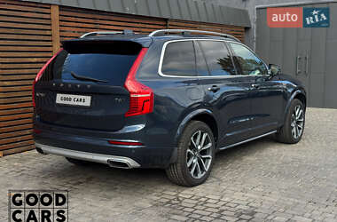 Внедорожник / Кроссовер Volvo XC90 2017 в 