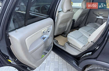Позашляховик / Кросовер Volvo XC90 2004 в 