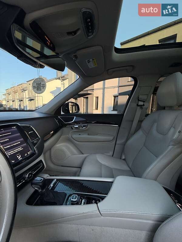 Позашляховик / Кросовер Volvo XC90 2015 в Івано-Франківську