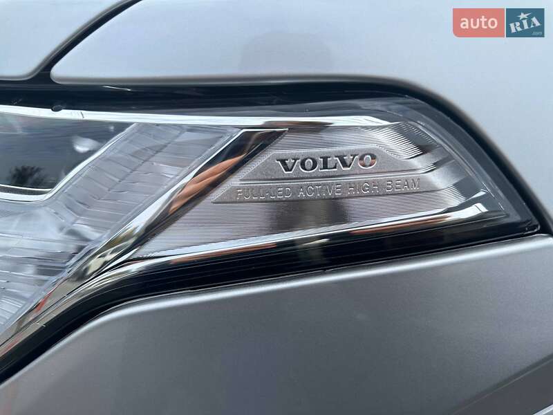 Позашляховик / Кросовер Volvo XC90 2021 в Києві фото 8 Позашляховик / Кросовер Volvo XC90 2021 в Києві