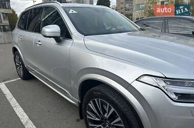 Внедорожник / Кроссовер Volvo XC90 2021 в 