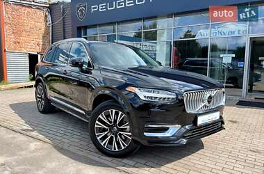 Позашляховик / Кросовер Volvo XC90 2021 в  фото 13 Позашляховик / Кросовер Volvo XC90 2021 в