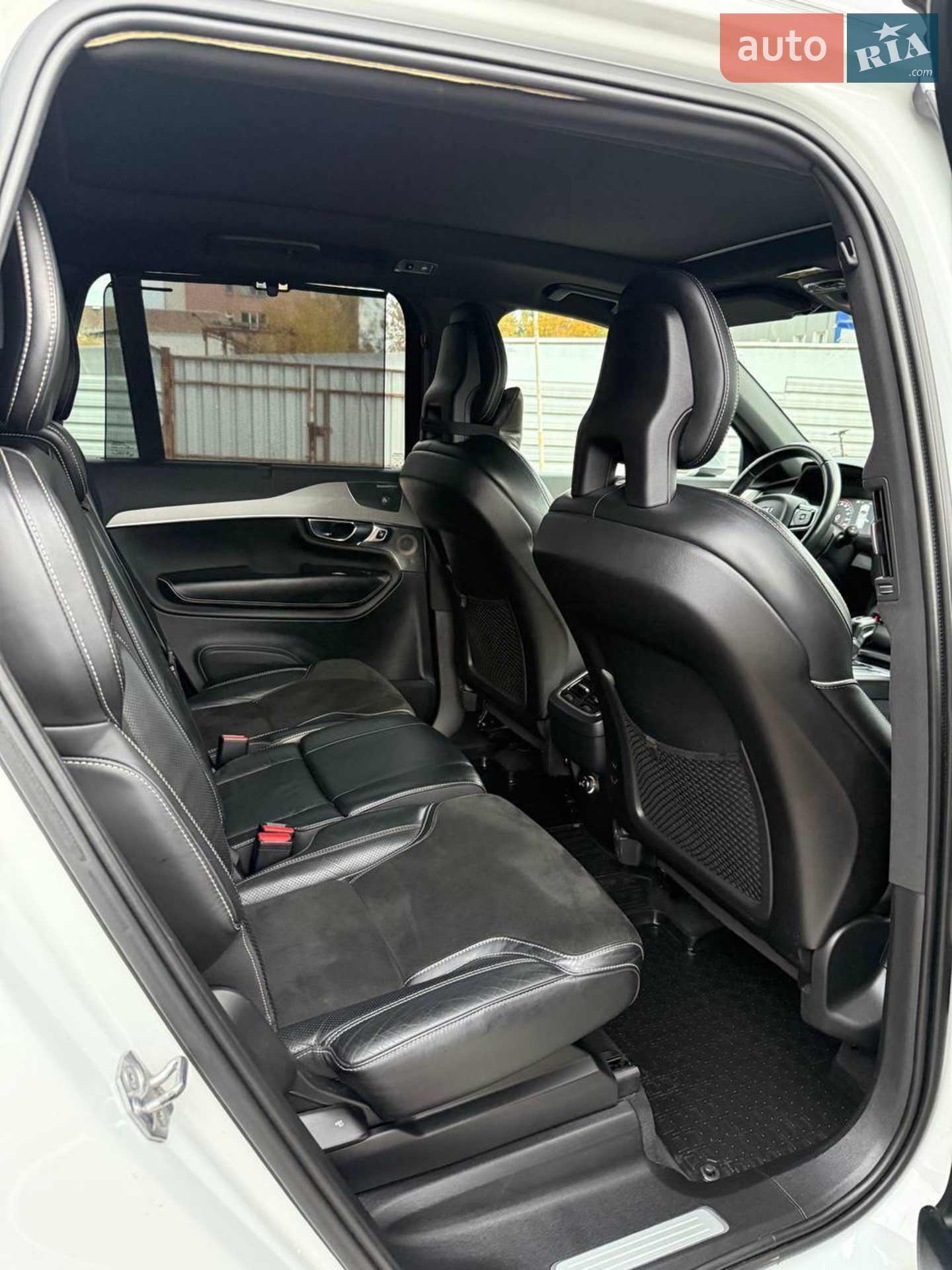 2017 Volvo XC90 - мініатюра 29