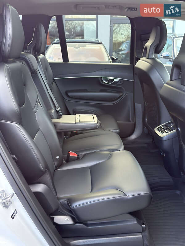 Внедорожник / Кроссовер Volvo XC90 2019 в Черновцах фото 13 Внедорожник / Кроссовер Volvo XC90 2019 в Черновцах