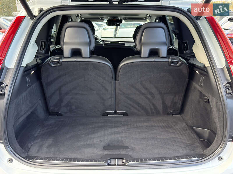 Внедорожник / Кроссовер Volvo XC90 2019 в Черновцах фото 24 Внедорожник / Кроссовер Volvo XC90 2019 в Черновцах