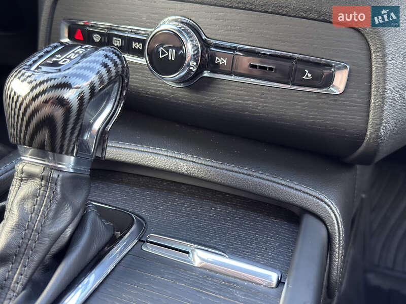 Внедорожник / Кроссовер Volvo XC90 2019 в Черновцах фото 47 Внедорожник / Кроссовер Volvo XC90 2019 в Черновцах