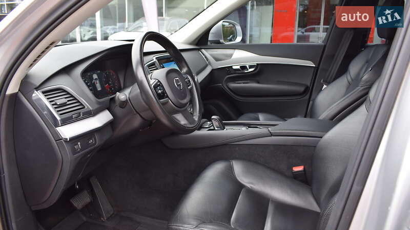 Внедорожник / Кроссовер Volvo XC90 2020 в Житомире фото 12 Внедорожник / Кроссовер Volvo XC90 2020 в Житомире