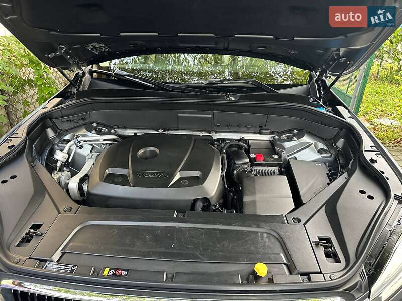 Позашляховик / Кросовер Volvo XC90 2016 в Луцьку