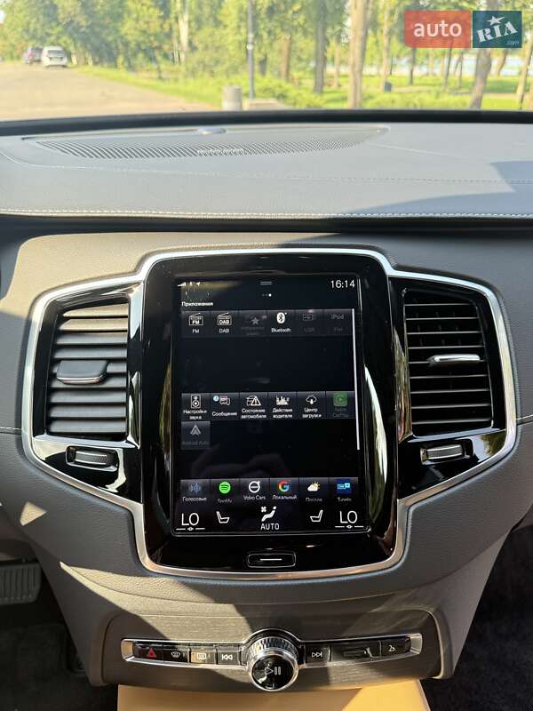 Внедорожник / Кроссовер Volvo XC90 2021 в Киеве