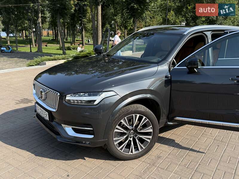 Внедорожник / Кроссовер Volvo XC90 2021 в Киеве